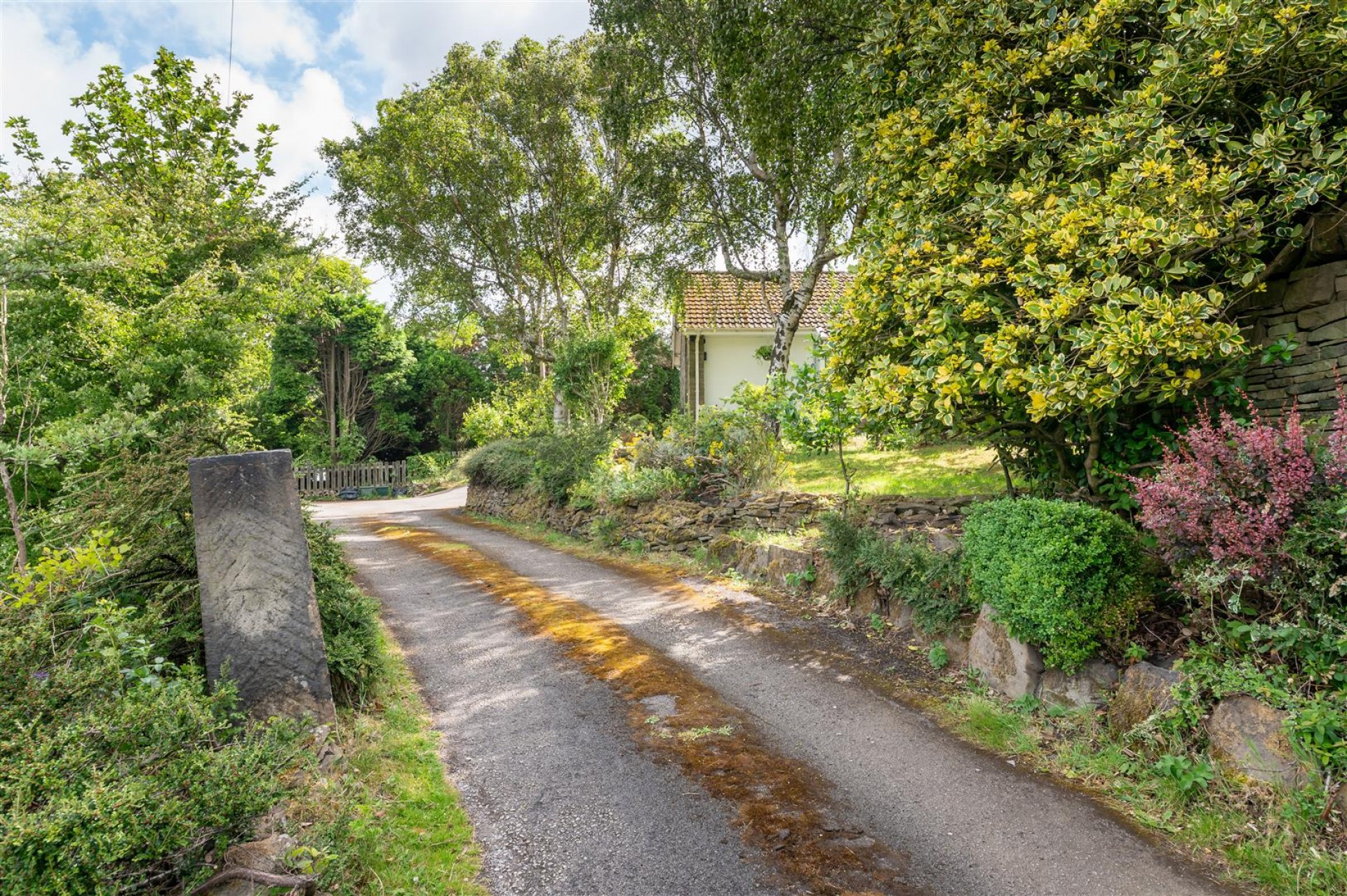 Images for Ashes Lane, Almondbury, Huddersfield