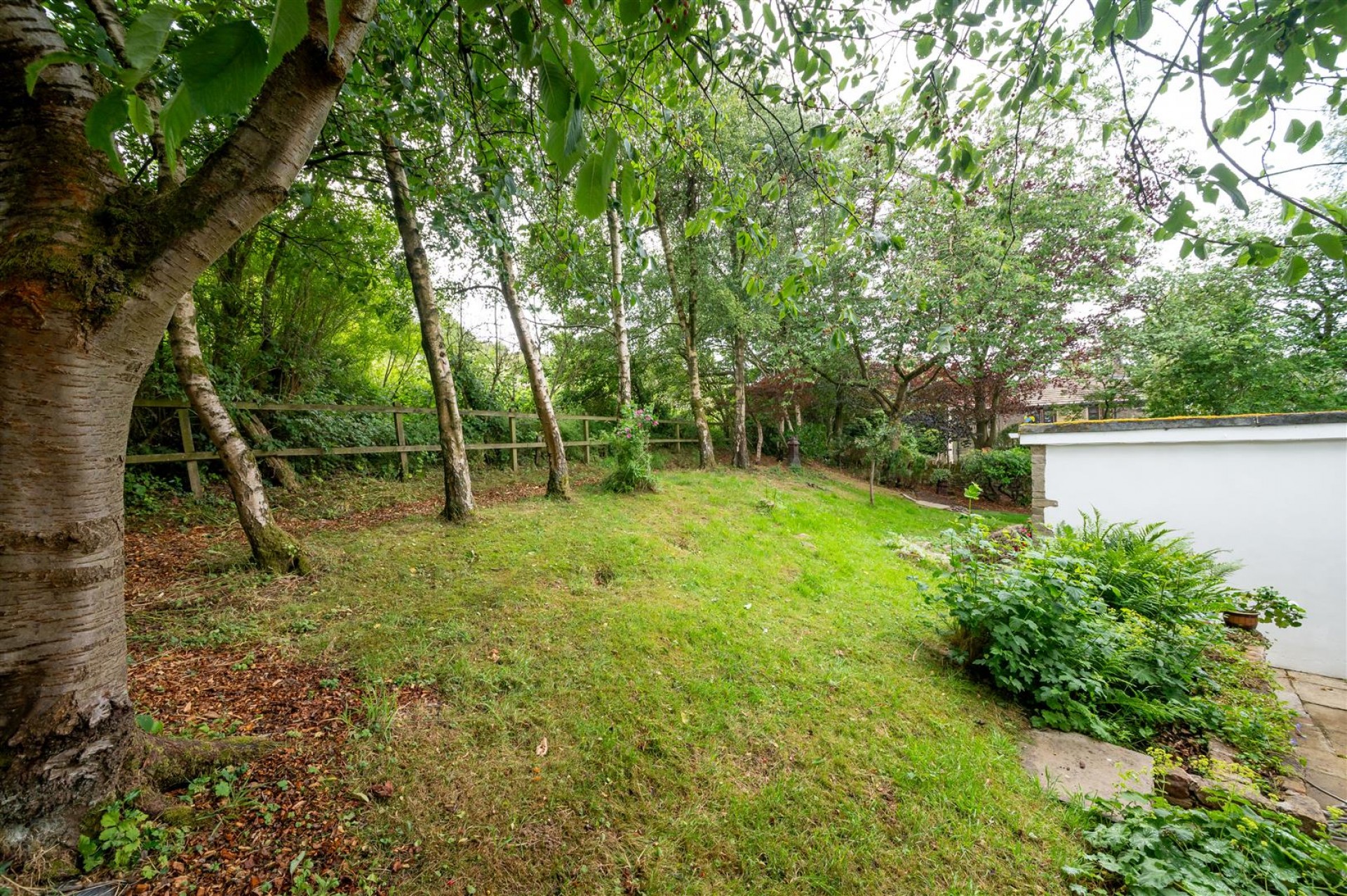 Images for Ashes Lane, Almondbury, Huddersfield