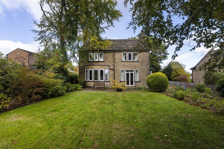 Quintessential family house for sale in Almondbury